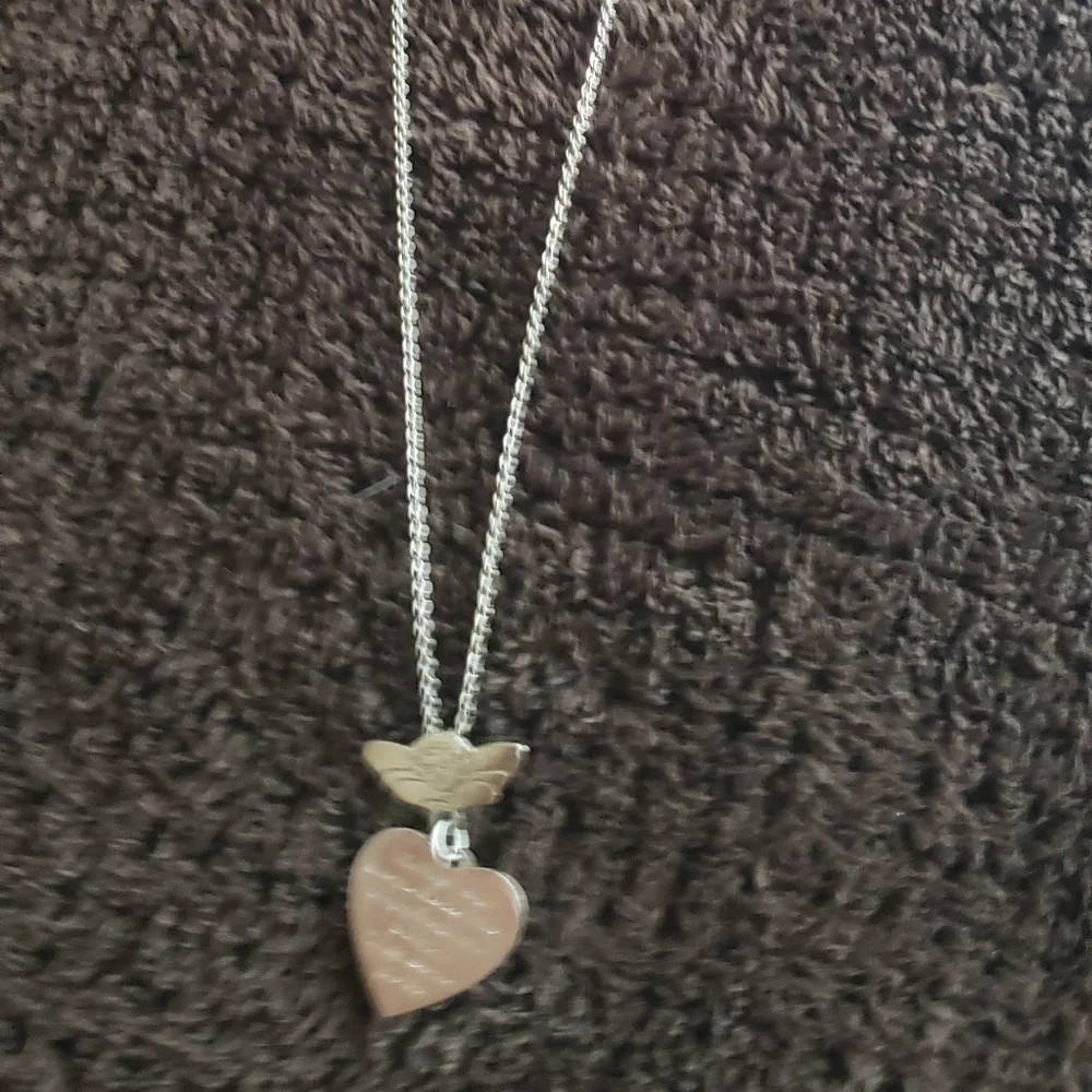 Necklace - Picture 3 of 4